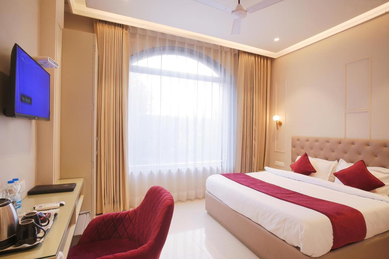 Hotel Green Land Heights Amritsar Extérieur photo