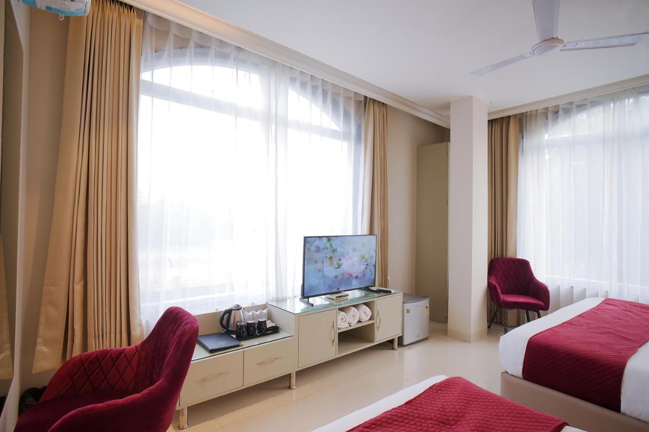 Hotel Green Land Heights Amritsar Extérieur photo